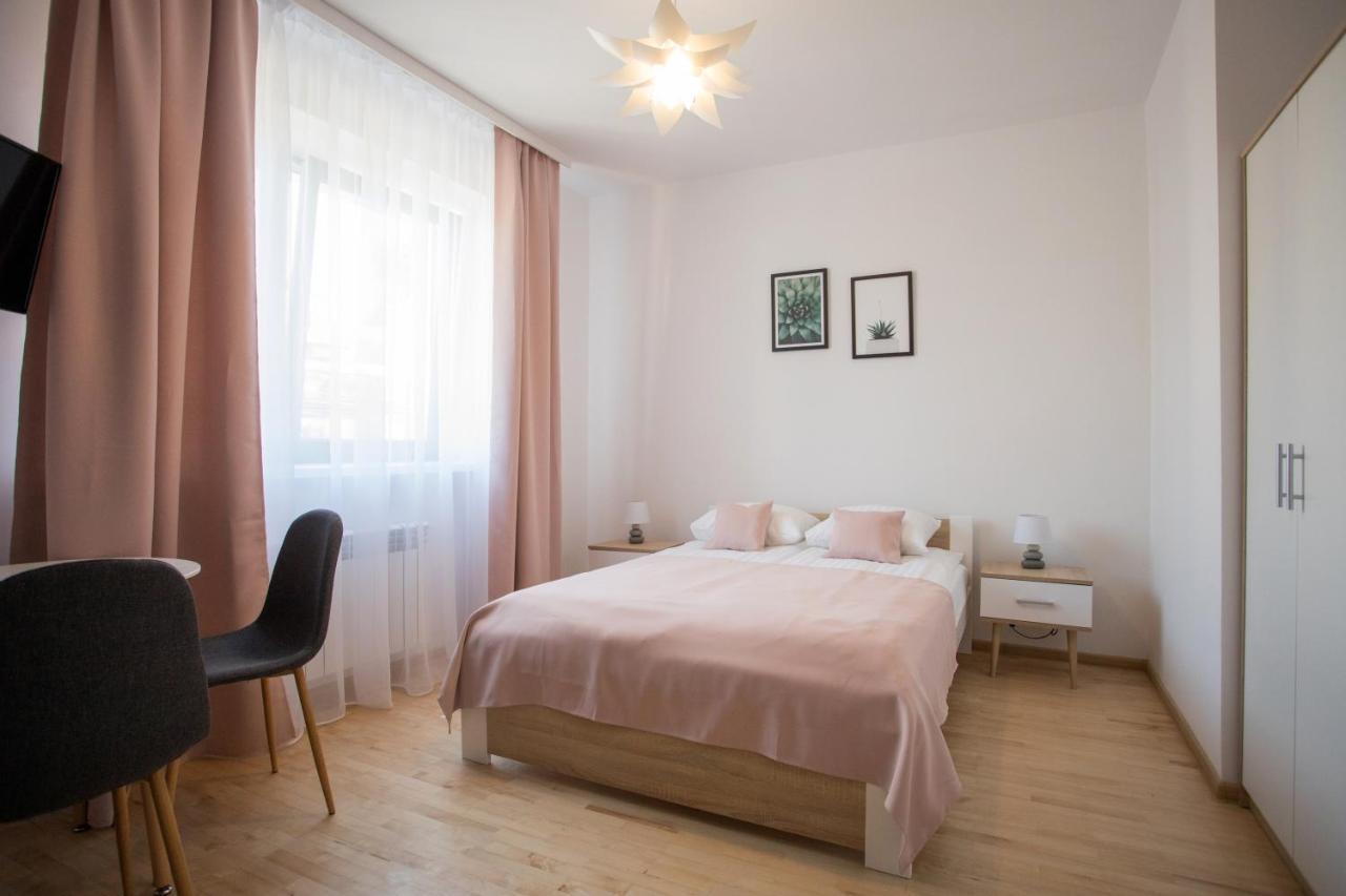 8 Jezior Apartman Augustów Kültér fotó