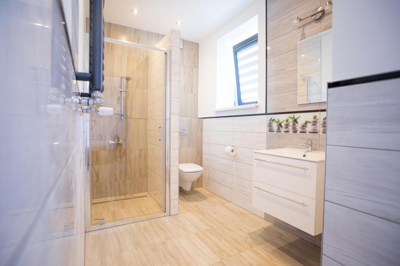 8 Jezior Apartman Augustów Kültér fotó